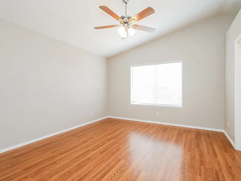 4711 E Silverwood Dr — Photo 10