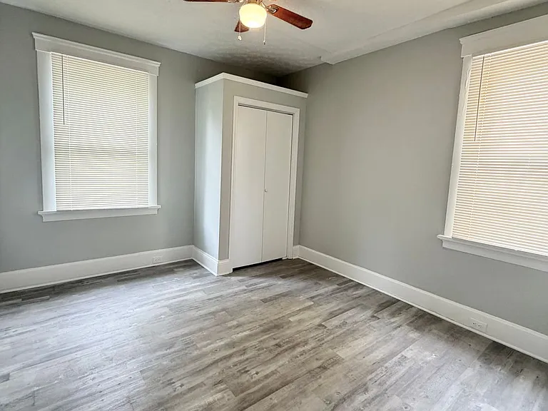 1227 Ross Ave. — Photo 6