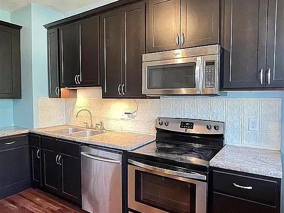 4th image of 4113 Flad Ave #B