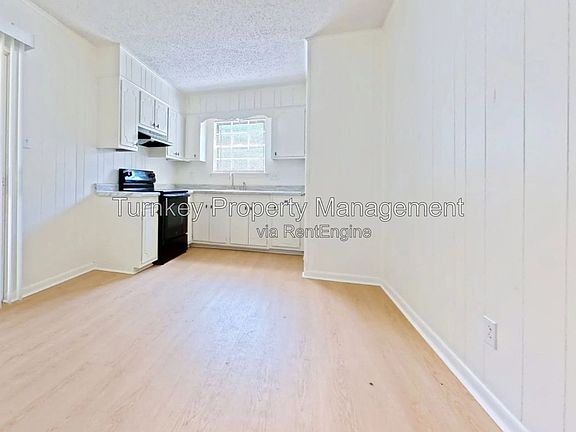 2nd image of 4206 Zion St