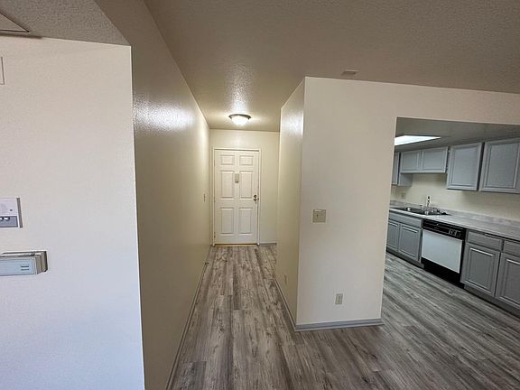 3rd image of 16047 Haynes St APT 102