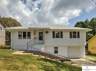 5405 N 61st Ave, Omaha, NE 68104