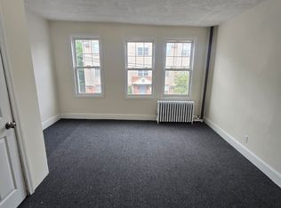 14 Nursery St Floor 2, Newark, NJ 07104