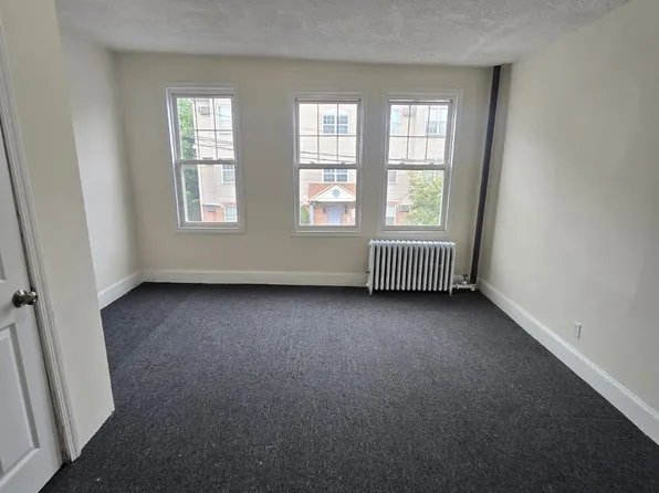 14 Nursery St, Newark, NJ