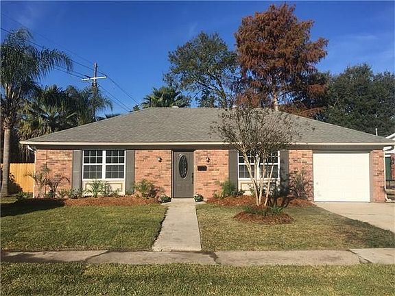 2nd image of 3739 Somerset Dr