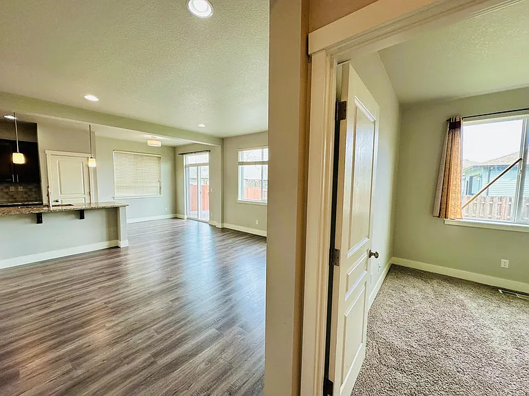 1328 SE 72nd Ave — Photo 17