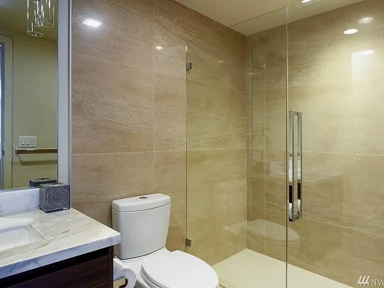 583 Battery St #2801 — Photo 8