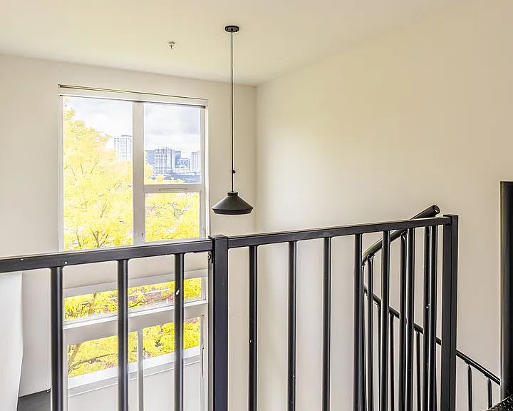 Boylston Flats | 1404 Boylston Ave Seattle WA 98122 — Photo 91