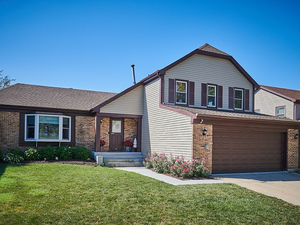 1st image of 1225 John Dr