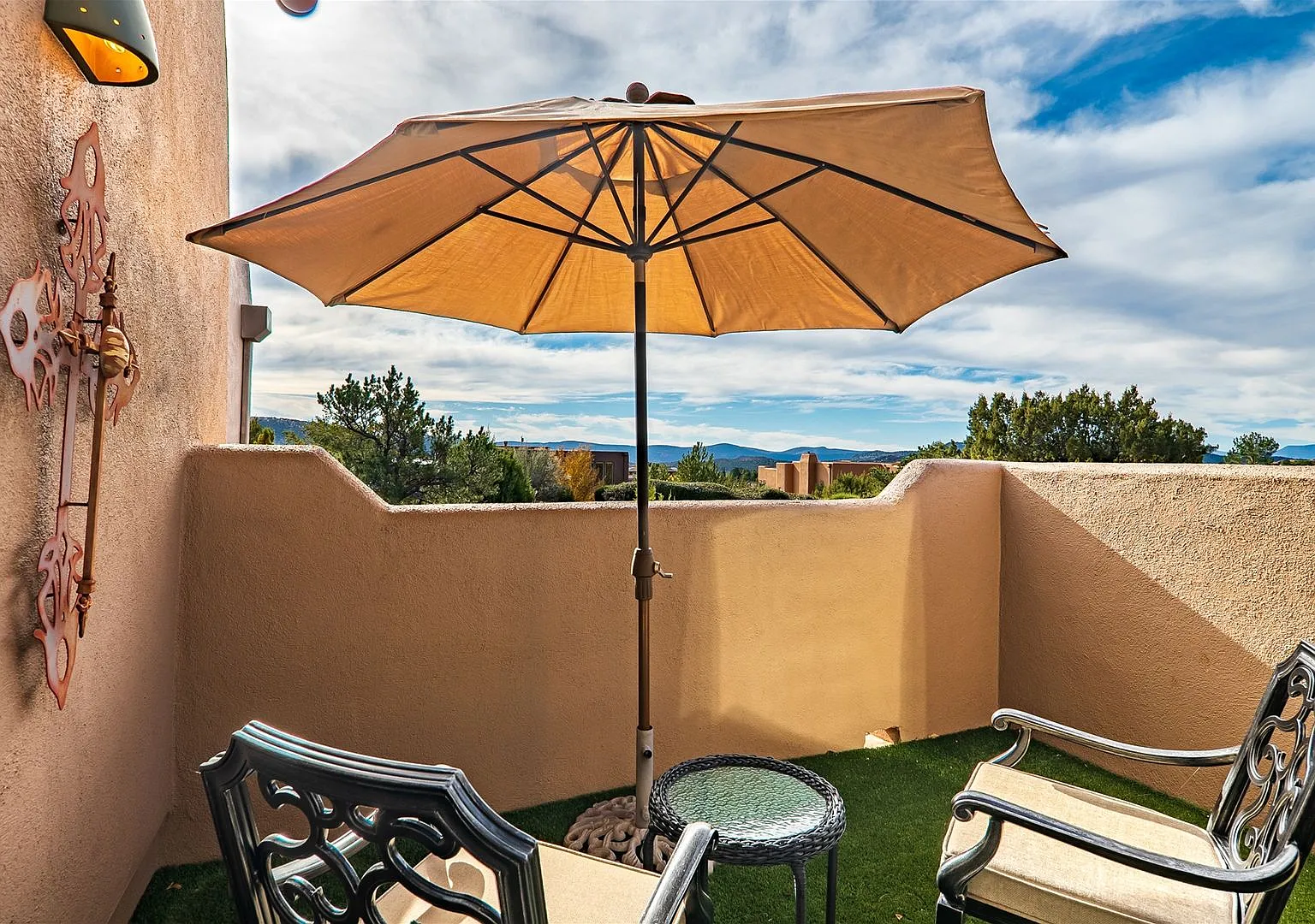 Inspired Tuscan Sedona Retreat, Thunder Mtn View! — Photo 2