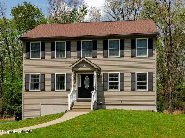 125 Debbie Dr, Drums, PA 18222