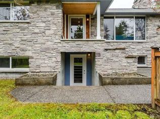 7627 NE 170th St, Kenmore, WA 98028