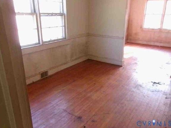 5th image of 412 Fairview Ave