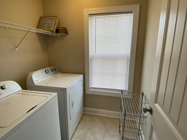 879 Stormy Gale Ln — Photo 22