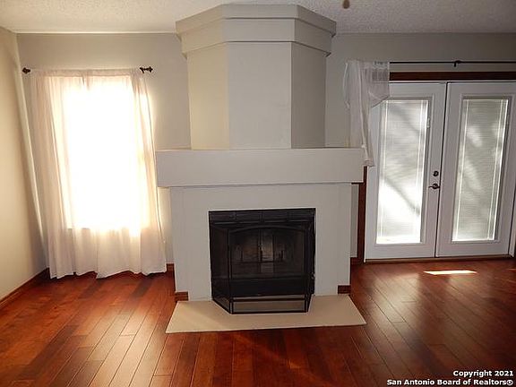 4th image of 9602 Alderwood