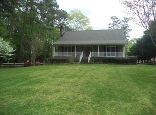 116 Longwood Dr, Bracey, VA 23919