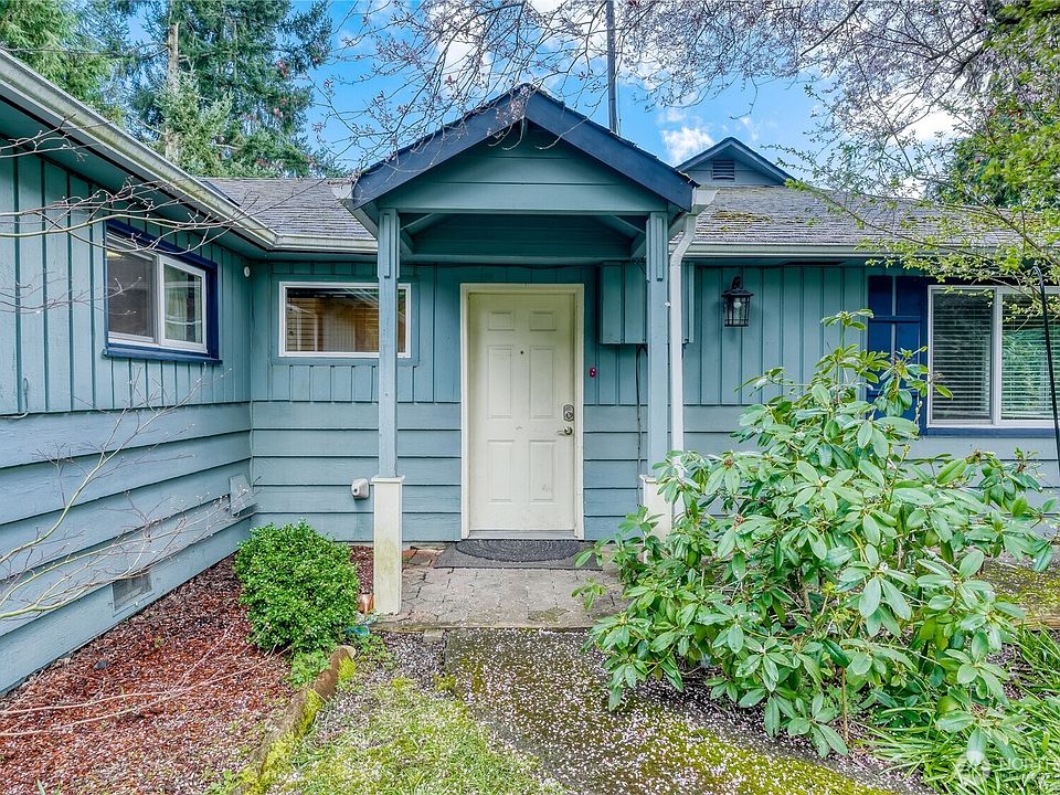 1st image of 5025 45th Avenue SE