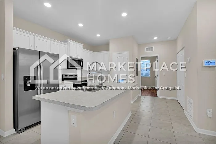 3996 Village View Ln — Photo 5