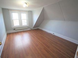 52-20 92nd St #3, Elmhurst, NY 11373