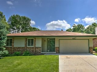 6010 Princess Margaret Dr, Lincoln, NE 68516