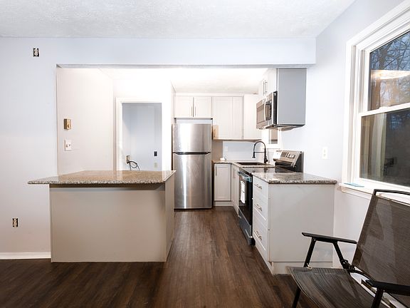 5th image of 7694 Fawn Ln