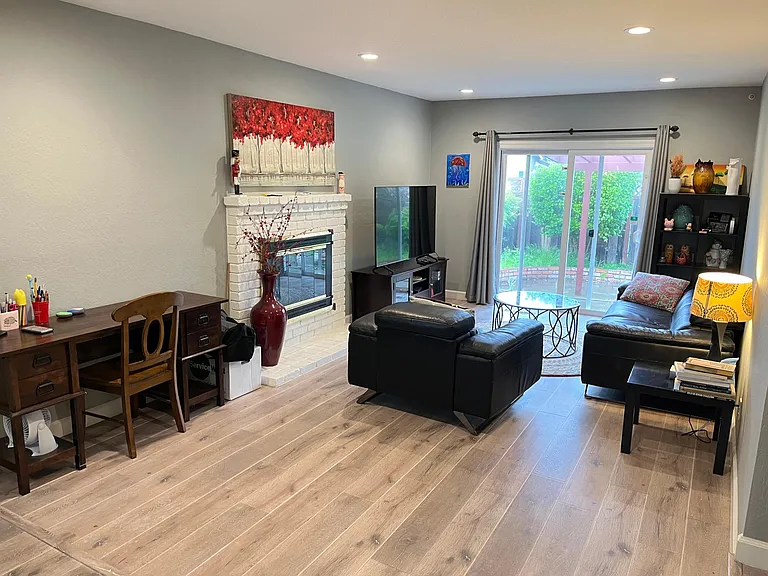 35767 Caxton Pl — Photo 5