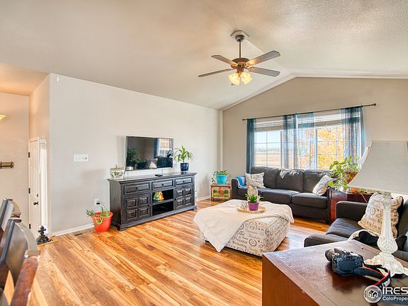 3rd image of 630 Alta St