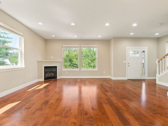 5th image of 8016 N Mississippi Ave