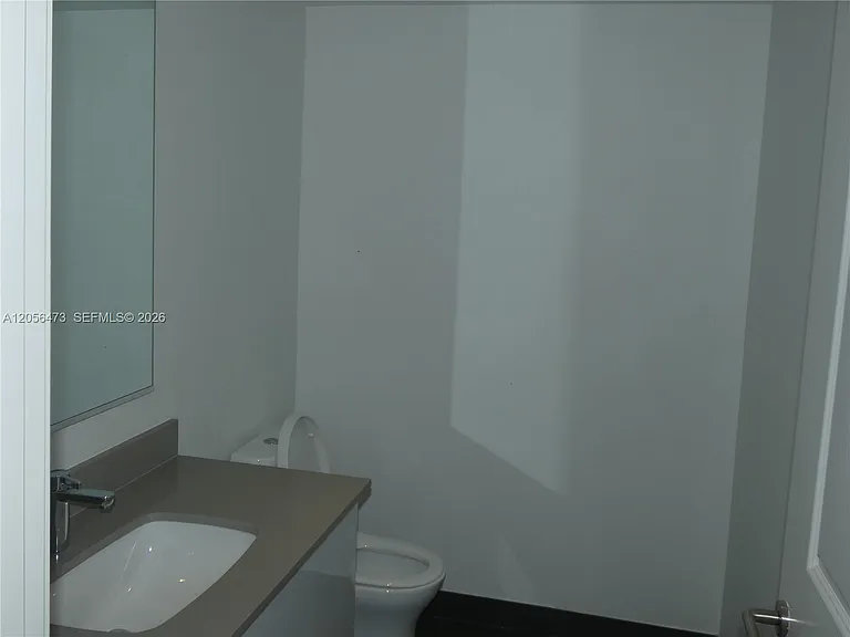 1600 NE 1st Ave #1815 — Photo 4