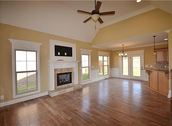 2nd image of 208 Karen Dr #218-lot 218