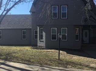 610 N 5th St, Saint Joseph, MO 64501