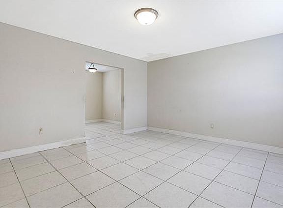 4th image of 2509 Gallo Dr