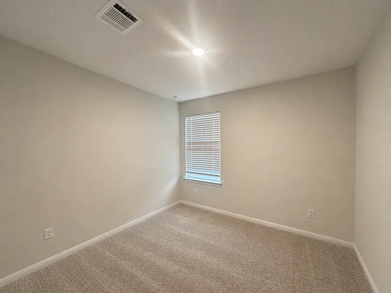 2304 Jack Nora Way — Photo 8