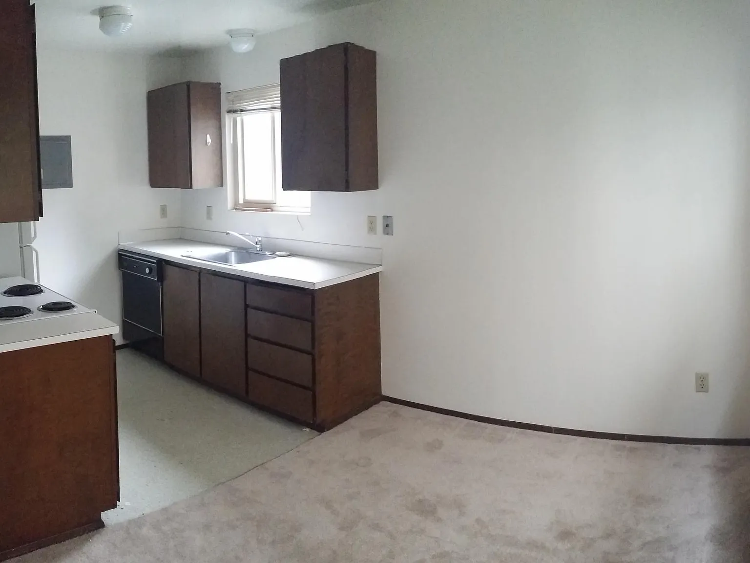 2 bed, 900 sqft, $2,900 — Photo 3