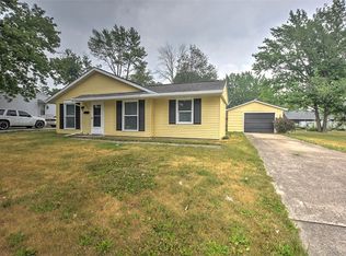 2446 Quail Dr, Decatur, IL 62521