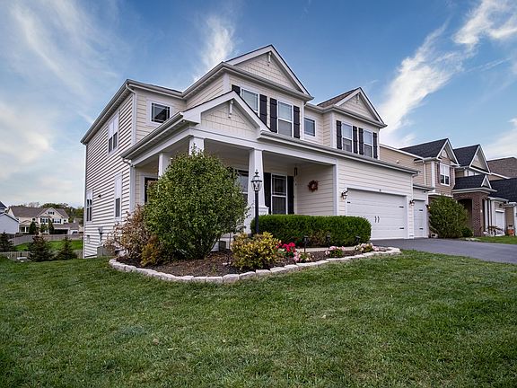 3rd image of 111 Kenton Ct