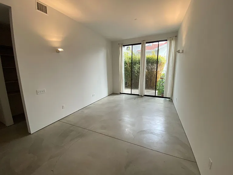 3684 Alabama St — Photo 26