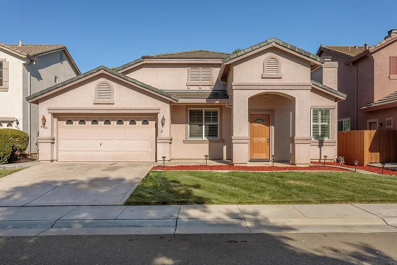 6120 Snow Leopard Cir photo 1