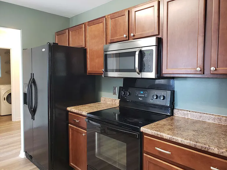 6 Drakie Ct — Photo 4