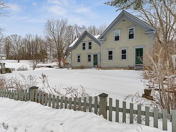 2nd image of 565 Main Street