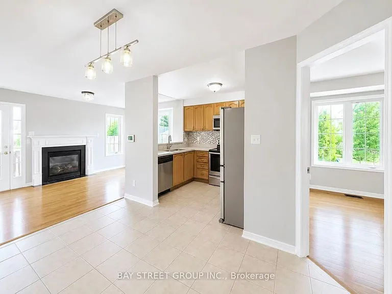 3168 Cabano Cres — Photo 10
