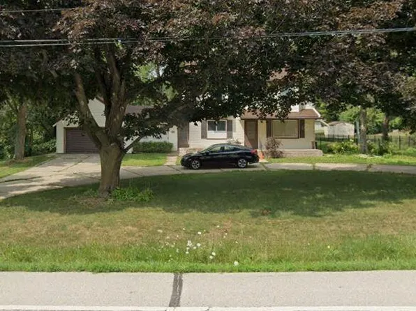 2745 Lilly ROAD, Brookfield, WI 53005