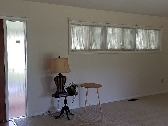 2nd image of 113 Belmont Dr