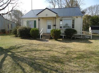 112 Eastwood Ave, Fayetteville, NC 28301