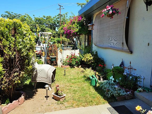 4th image of 10101 Alhambra Ave