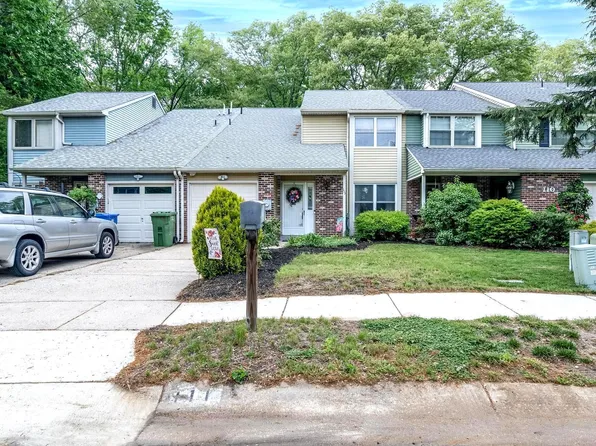 111 Shady Ct, Marlton, NJ 08053