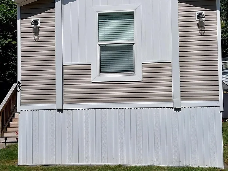 1600 N Willis Dr — Photo 35