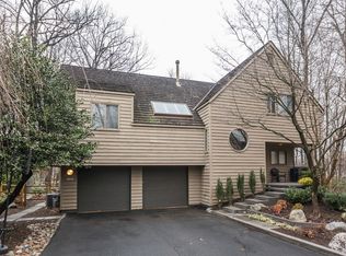 11510 Turnbridge Ln, Reston, VA 20194