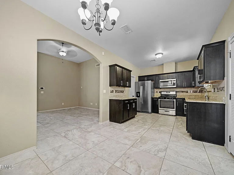 14369 Jonathan K Molina Ct — Photo 17