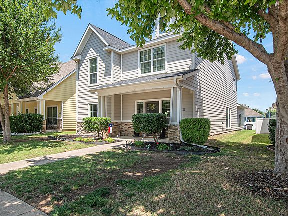 2nd image of 10956 Colonial Heights Ln